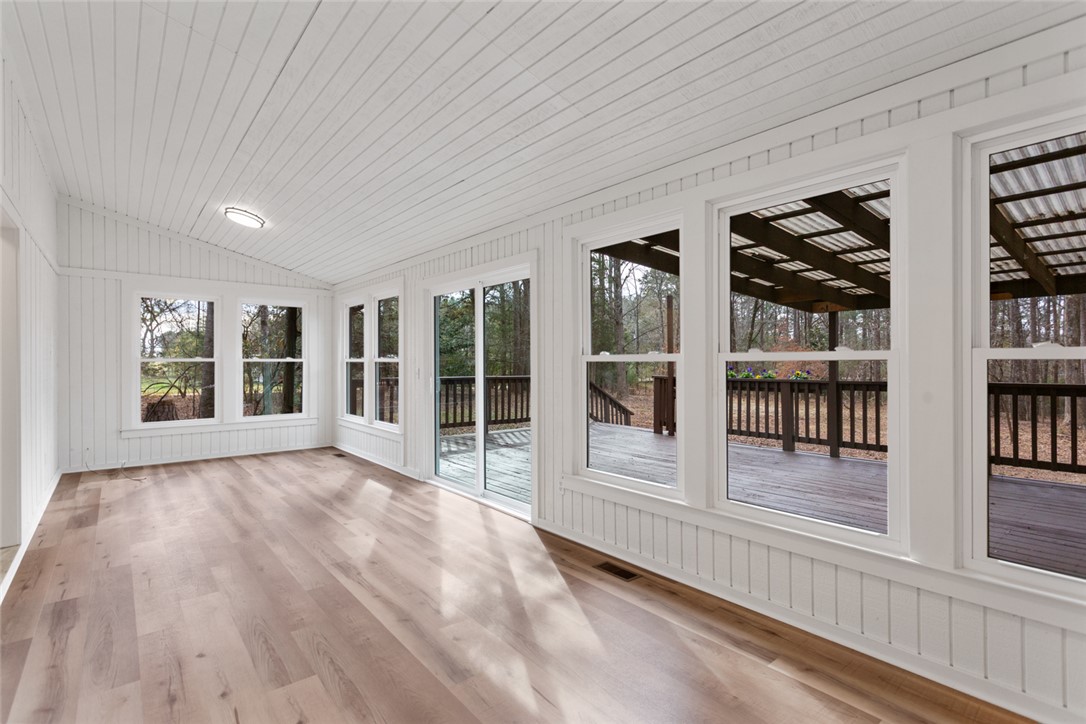 204 Ridgewood Road West Union, SC 29696 - Photo 24 of 49 Gallery Image 24