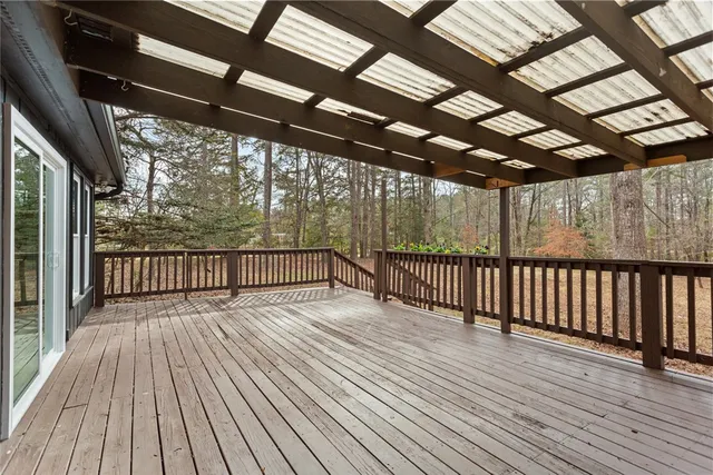 $324,900 | 204 Ridgewood Road, West Union, SC 29696