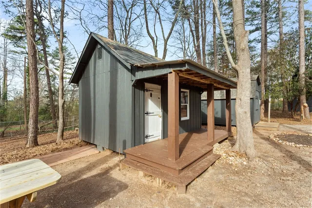 $324,900 | 204 Ridgewood Road, West Union, SC 29696