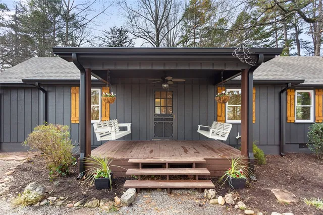 $324,900 | 204 Ridgewood Road, West Union, SC 29696