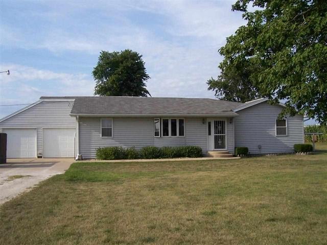 23486 Troy Road Sterling, IL 61081 - Photo 1 of 11