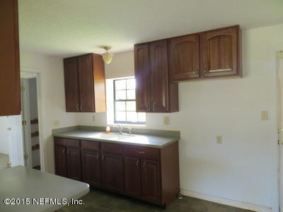 1921 Tompkins Landing Road Hilliard, FL 32046 - Photo 5 of 10 KITCHEN