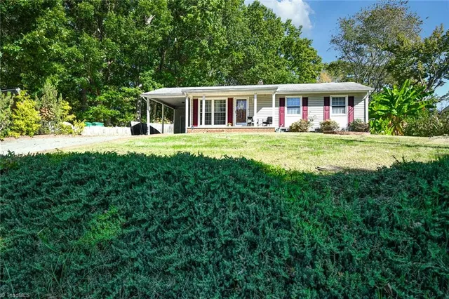 $200,000 | 627 Spring Garden Circle, High Point, NC 27260
