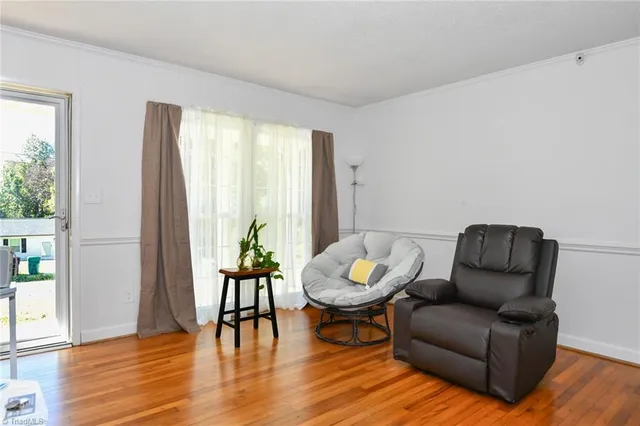 $200,000 | 627 Spring Garden Circle, High Point, NC 27260