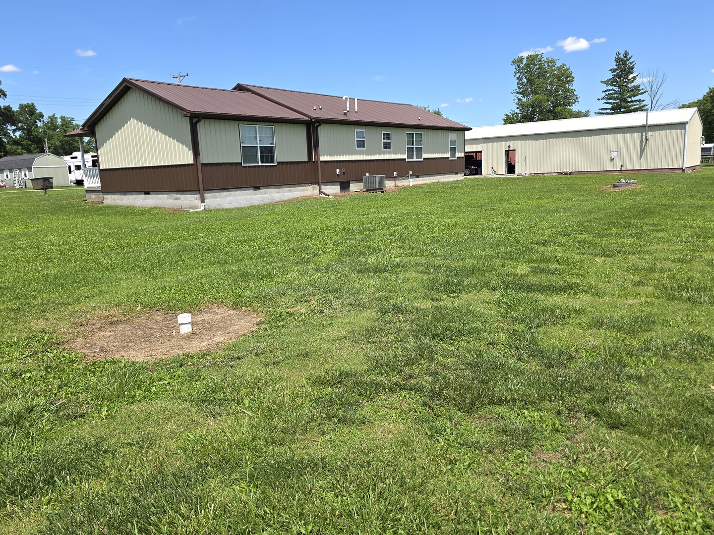 201 3rd Street Clay City, IL 62824 - Photo 79 of 92