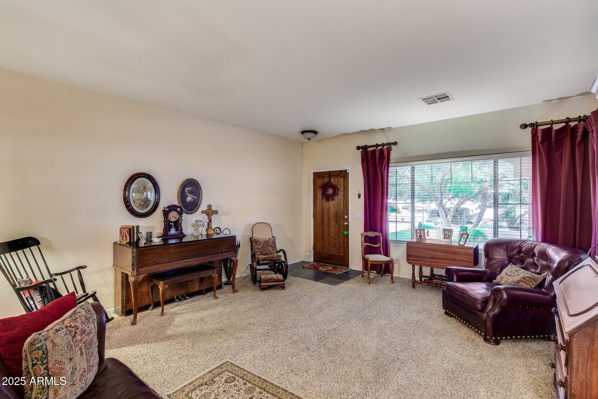 6358 South Legend Court Gilbert, AZ 85298 - Photo 10 of 40 09 - Legend