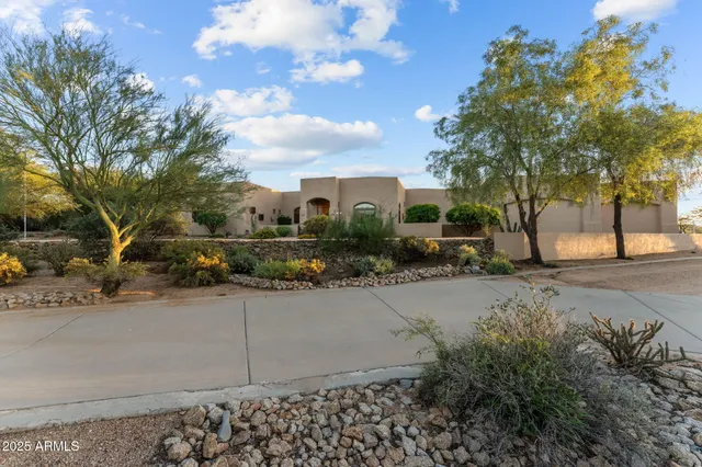 $1,450,000 | 6849 East Stevens Road, Cave Creek, AZ 85331