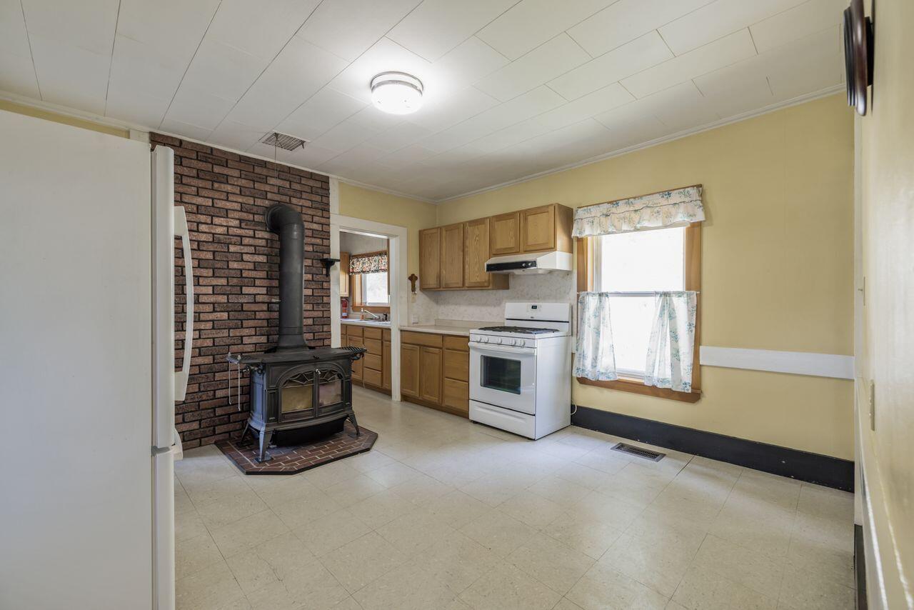 5 Vale Road Bath, ME 04530 - Photo 12 of 52 3G0A5012