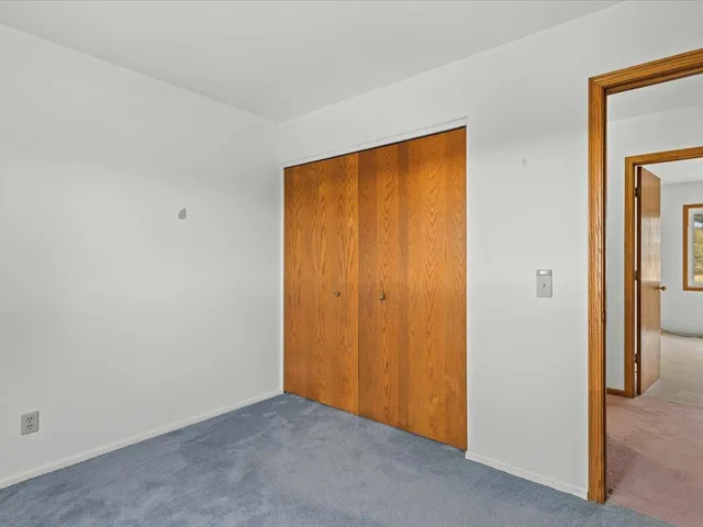 $349,000 | 2110 East Angle Road, Dakota, IL 61018