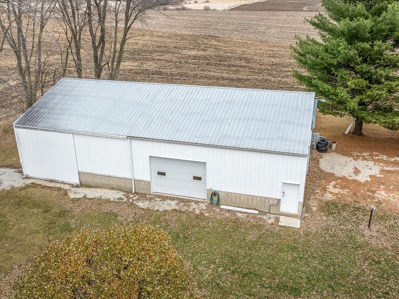 2110 East Angle Road Dakota, IL 61018 - Photo 36 of 47 a view of a backyard space