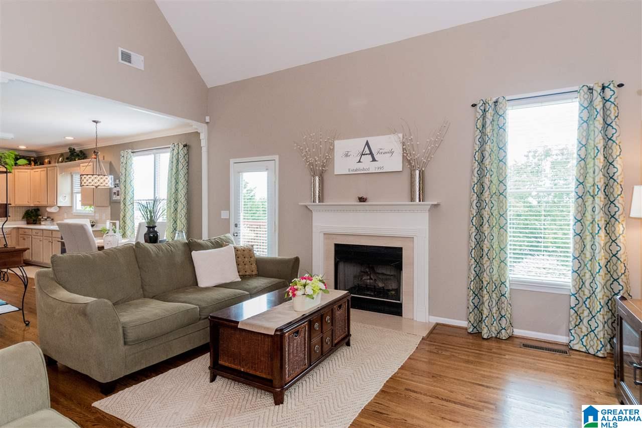 6449 Ridge View Circle Bessemer, AL 35022 - Photo 7 of 44