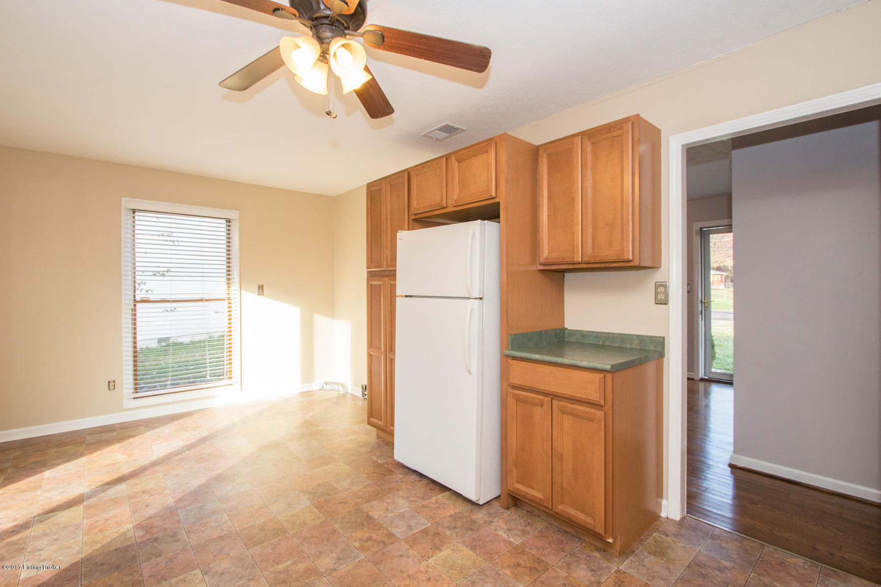 9106 New Maple Road Louisville, KY 40229 - Photo 14 of 48 JThomas Photography-9106 Maple-46