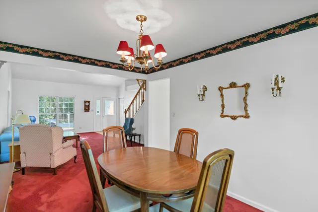 $499,000 | 6 Dartmouth Court, Streamwood, IL 60107