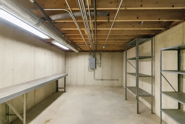 $499,000 | 6 Dartmouth Court, Streamwood, IL 60107