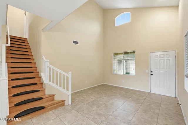 a view of entryway with stairs