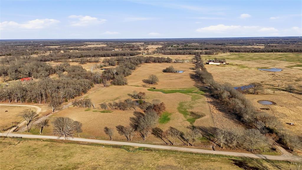 36200 County Line Road Sumner, TX 75486 - Photo 20 of 25 a view of an ocean