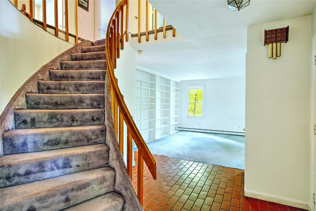 20 Ramble Road Glocester, RI 02857 - Photo 27 of 49