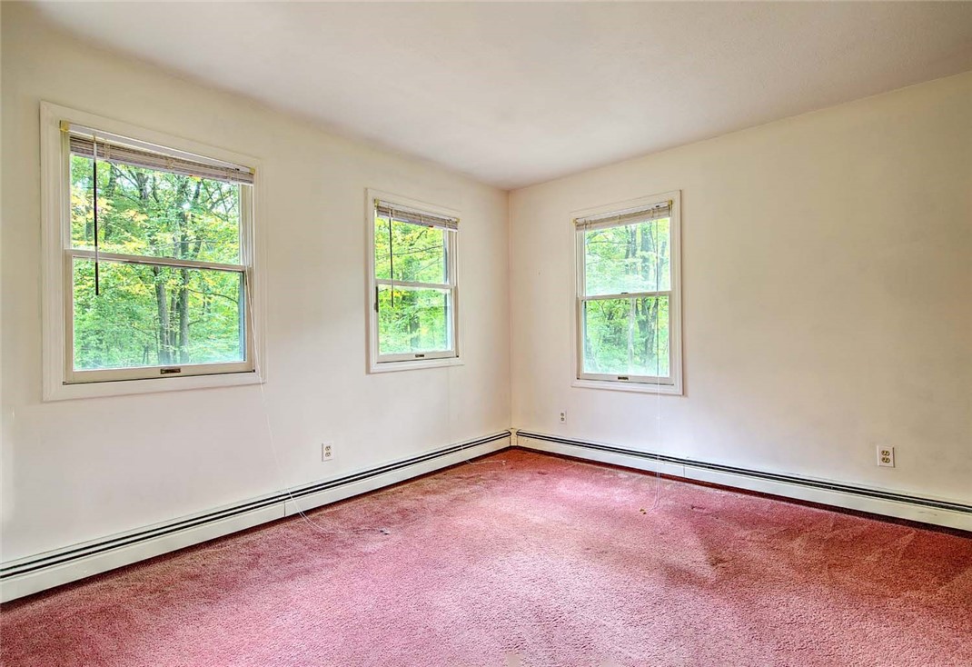 20 Ramble Road Glocester, RI 02857 - Photo 32 of 49