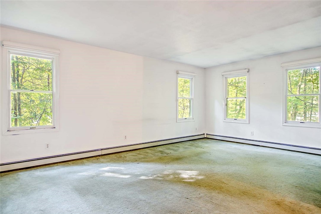 20 Ramble Road Glocester, RI 02857 - Photo 7 of 49