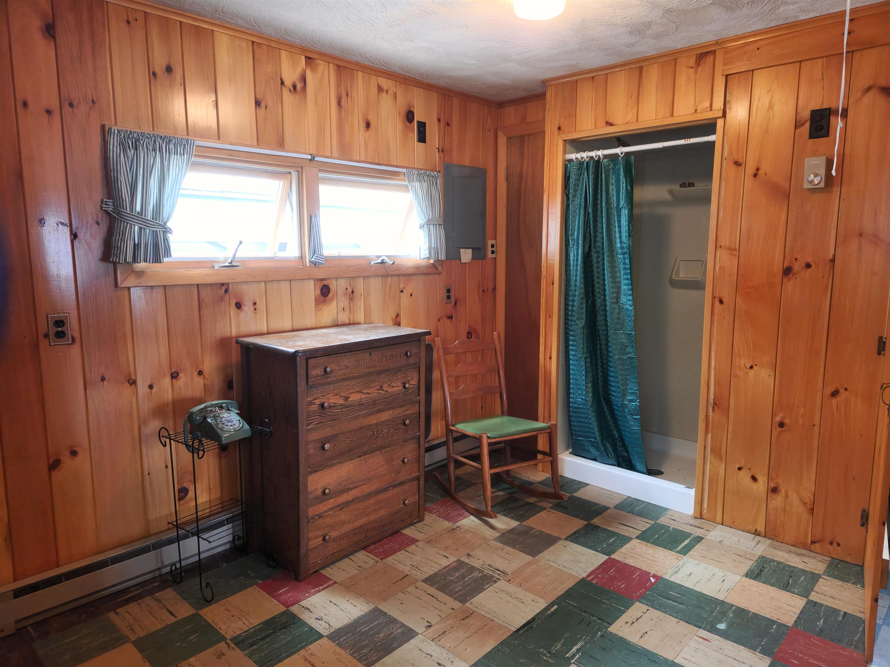 28 Woodbridge Road Gilford, NH 03249 - Photo 22 of 40