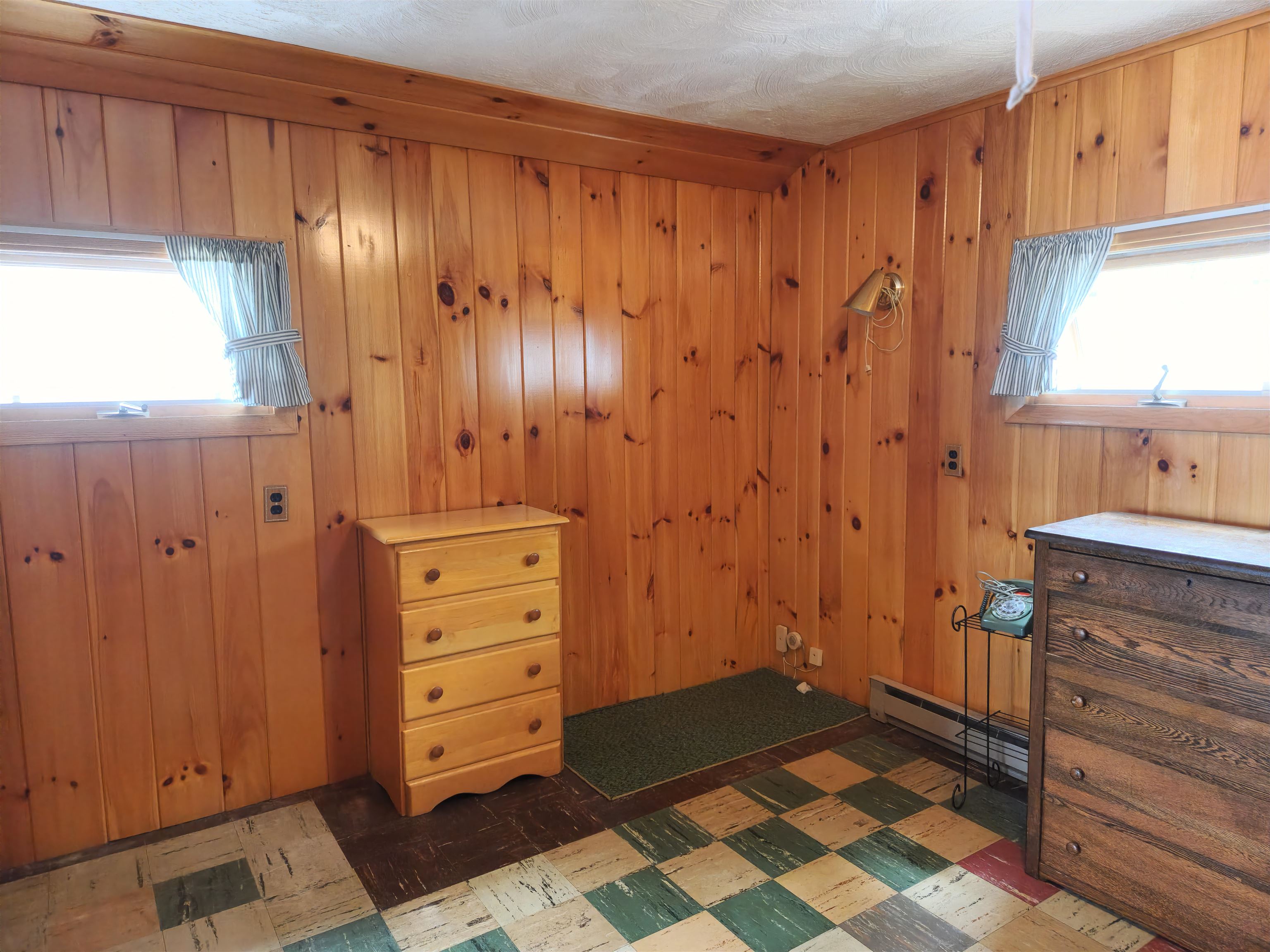 28 Woodbridge Road Gilford, NH 03249 - Photo 23 of 40