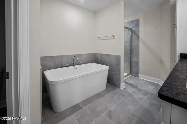 $277,500 | 2001 Newbury Way, Unit F, Greenville, NC 27834