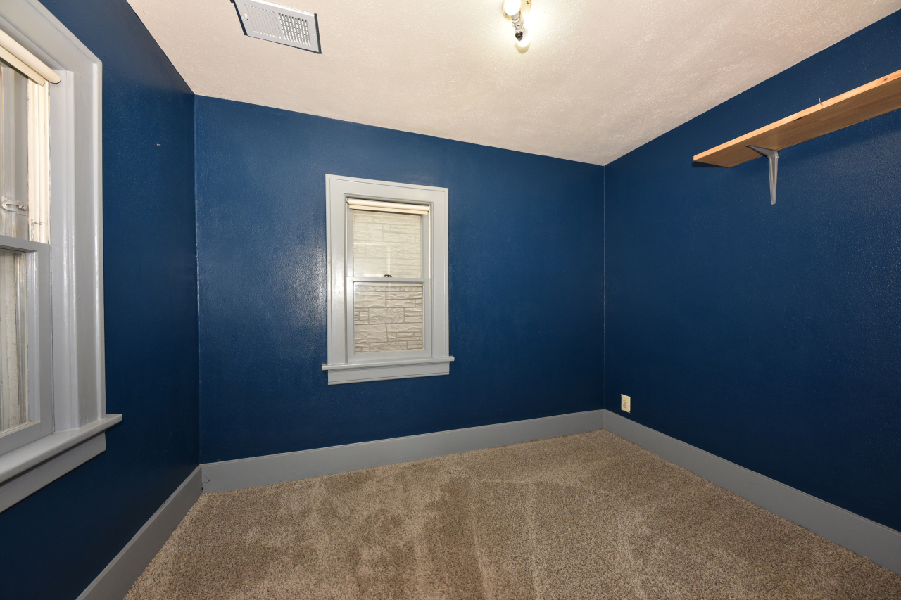 6143 Beloit Road West Allis, WI 53219 - Photo 12 of 19 Photo 12