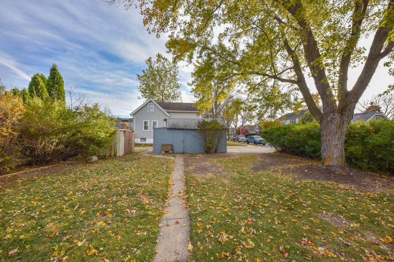 6143 Beloit Road West Allis, WI 53219 - Photo 18 of 19 Photo 18