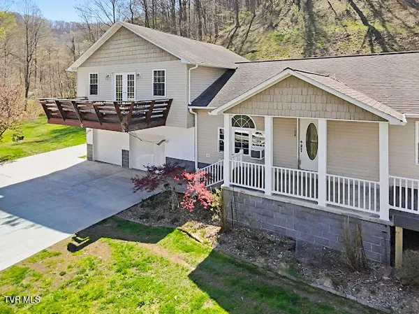 $209,000 | 1124 Oakdale Road, Hurley, VA 24620