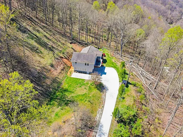 $209,000 | 1124 Oakdale Road, Hurley, VA 24620