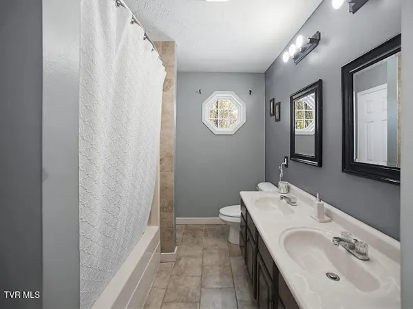 $209,000 | 1124 Oakdale Road, Hurley, VA 24620