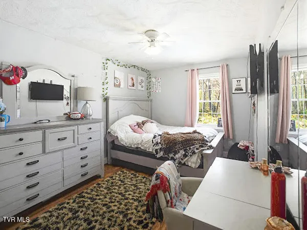 $209,000 | 1124 Oakdale Road, Hurley, VA 24620