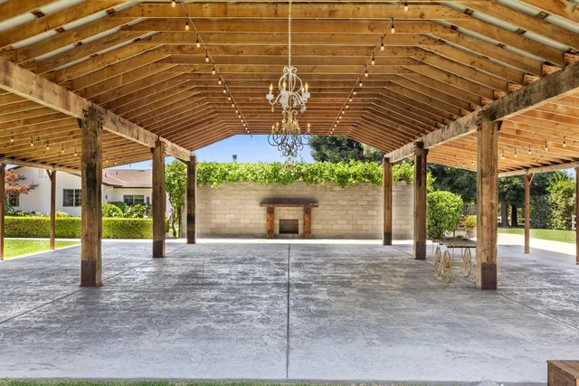 $2,325,000 | 4742 Crow Road, Oakdale, CA 95361