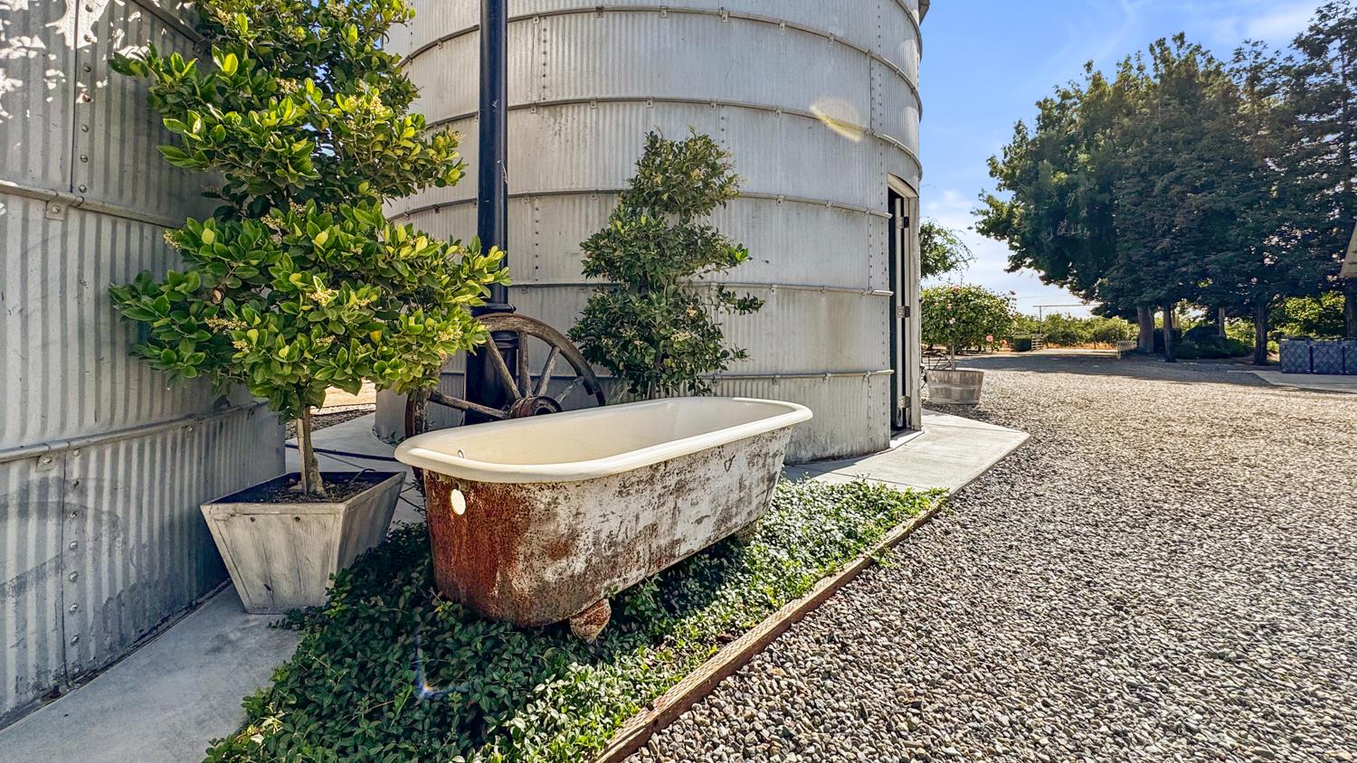 4742 Crow Road Oakdale, CA 95361 - Photo 77 of 95