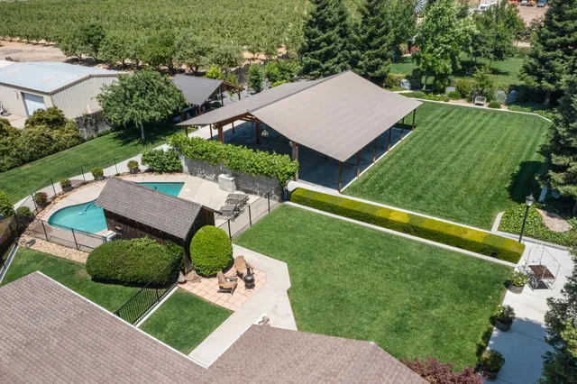 $2,325,000 | 4742 Crow Road, Oakdale, CA 95361