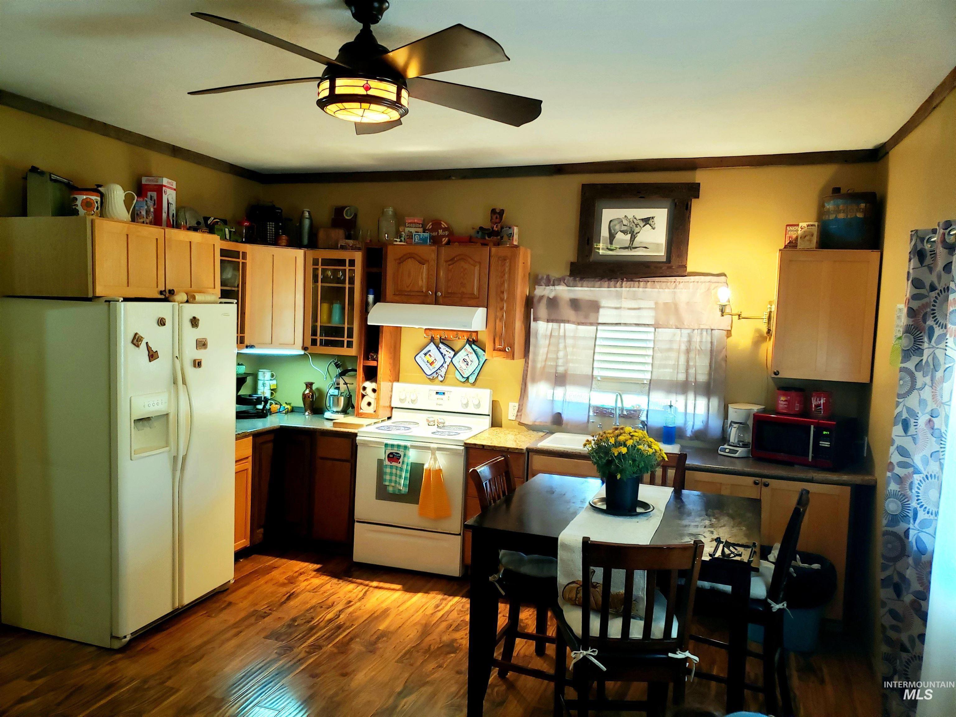 28 Harris Creek Road Horseshoe Bend, ID 83629 - Photo 3 of 30