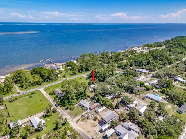 $291,000 | 111 California Street, Carrabelle, FL 32322