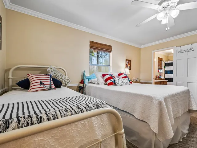 $291,000 | 111 California Street, Carrabelle, FL 32322