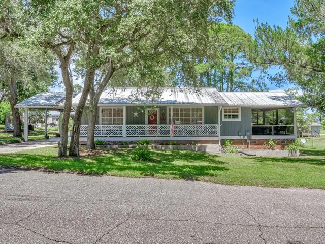$291,000 | 111 California Street, Carrabelle, FL 32322
