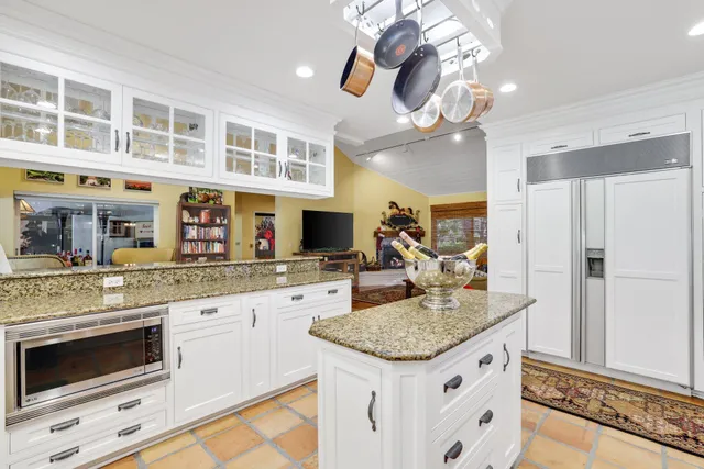 $16,000,000 | 4980 Stables Way, Wellington, FL 33414