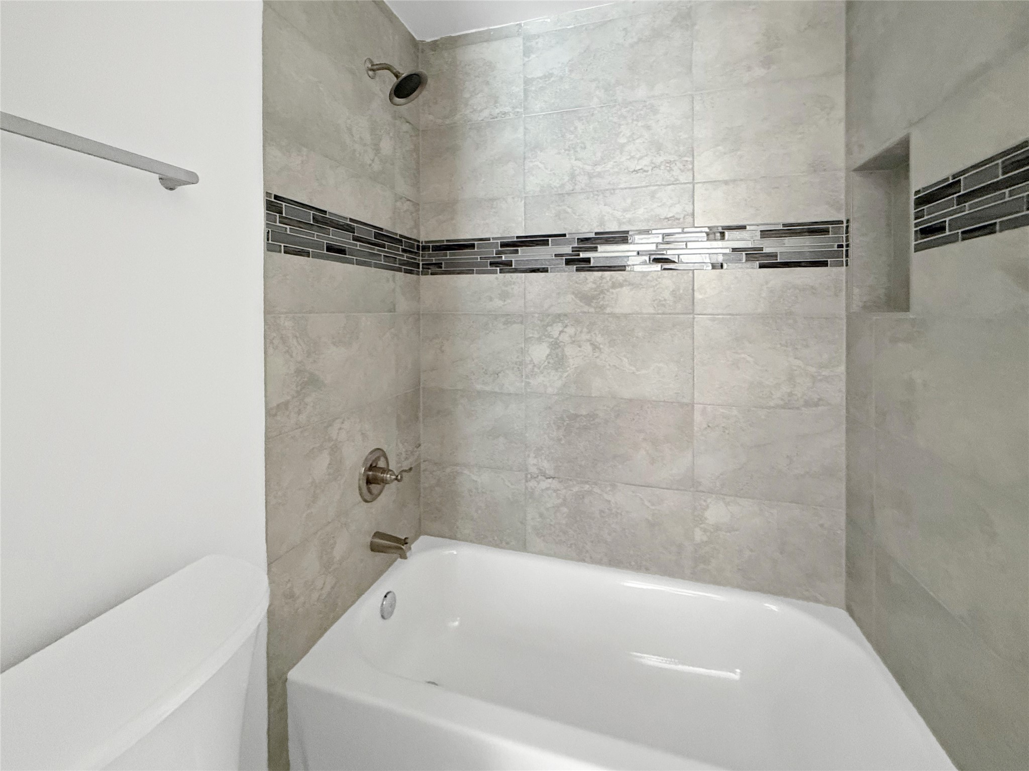 2829 Timmons Lane, Unit 209 Houston, TX 77027 - Photo 24 of 27