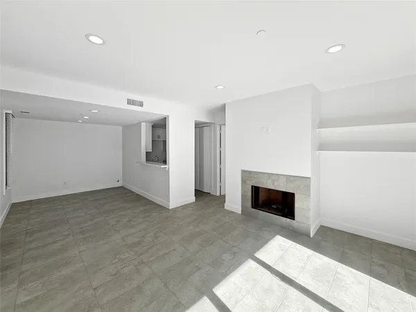 $244,500 | 2829 Timmons Lane, Unit 209, Houston, TX 77027