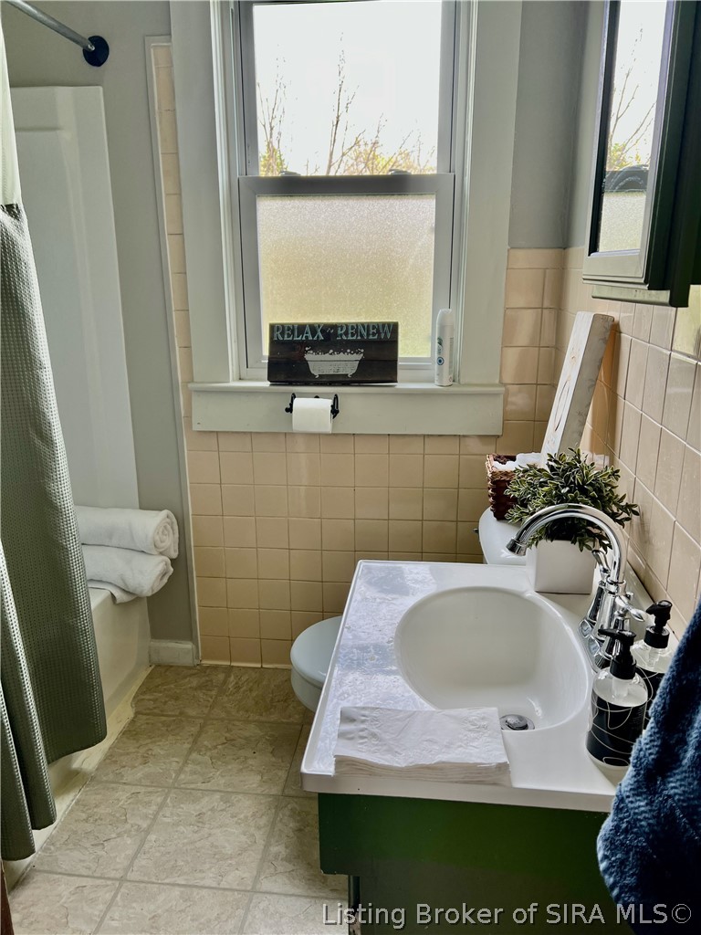 104 South Francke Road Henryville, IN 47126 - Photo 15 of 19