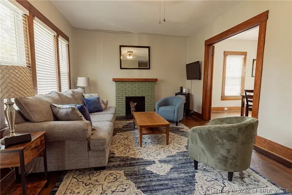 $218,500 | 104 South Francke Road, Henryville, IN 47126