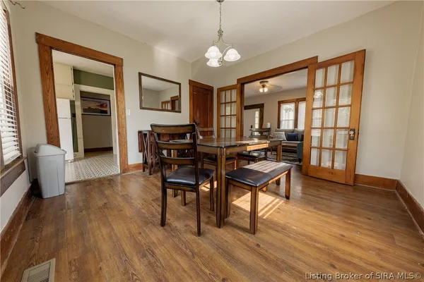 $218,500 | 104 South Francke Road, Henryville, IN 47126