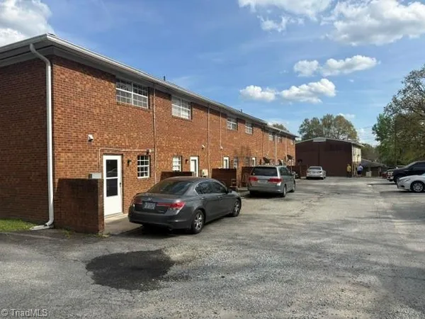 $550,000 | 10 Liberty Drive, Unit A/G, Thomasville, NC 27360