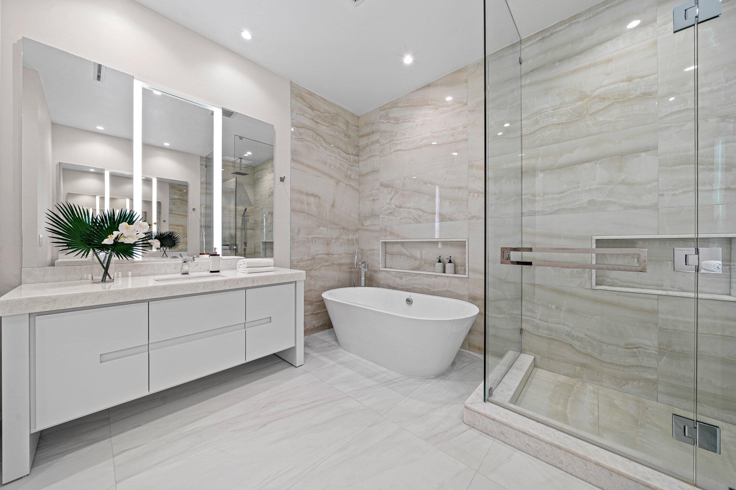 220 Southeast Mizner Boulevard, Unit 102 Boca Raton, FL 33432 - Photo 19 of 55 Primary Bathroom