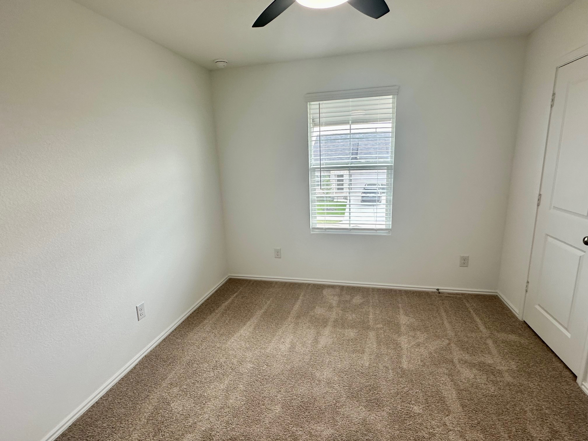 228 Sormonne Loop Kyle, TX 78640 - Photo 19 of 31