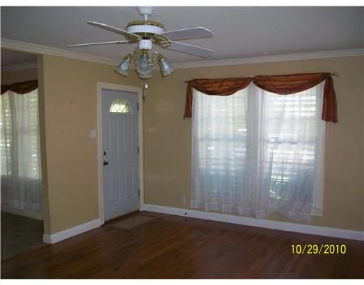 a view of a interior in the house