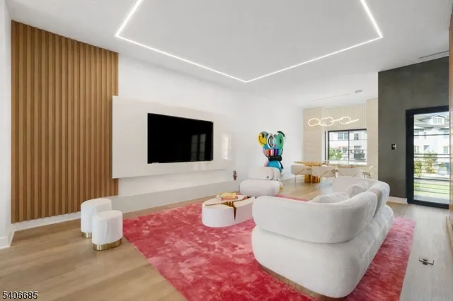 $729,999 | 6 Harbor Front Terrace, Unit 6, Elizabeth Port, NJ 07206